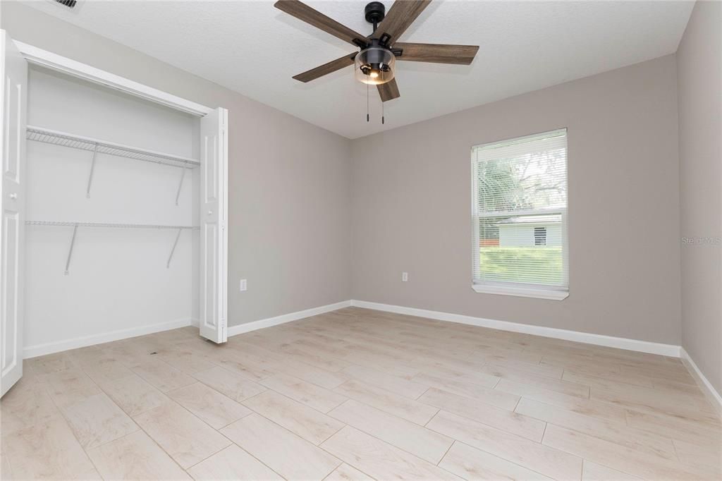 For Sale: $210,000 (3 beds, 2 baths, 1115 Square Feet)