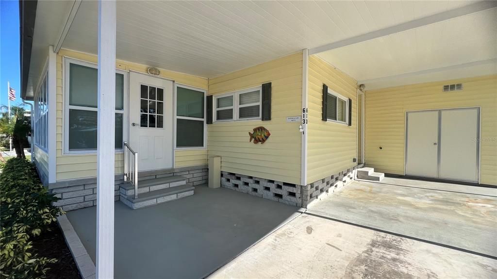 Active With Contract: $174,500 (2 beds, 2 baths, 999 Square Feet)