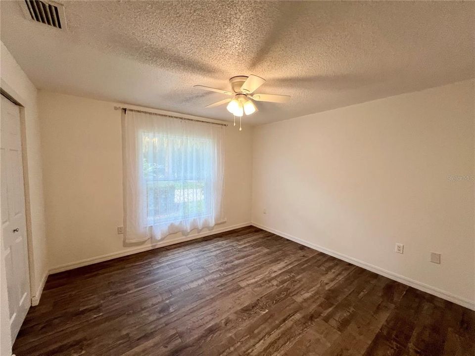 For Rent: $2,599 (3 beds, 2 baths, 1930 Square Feet)
