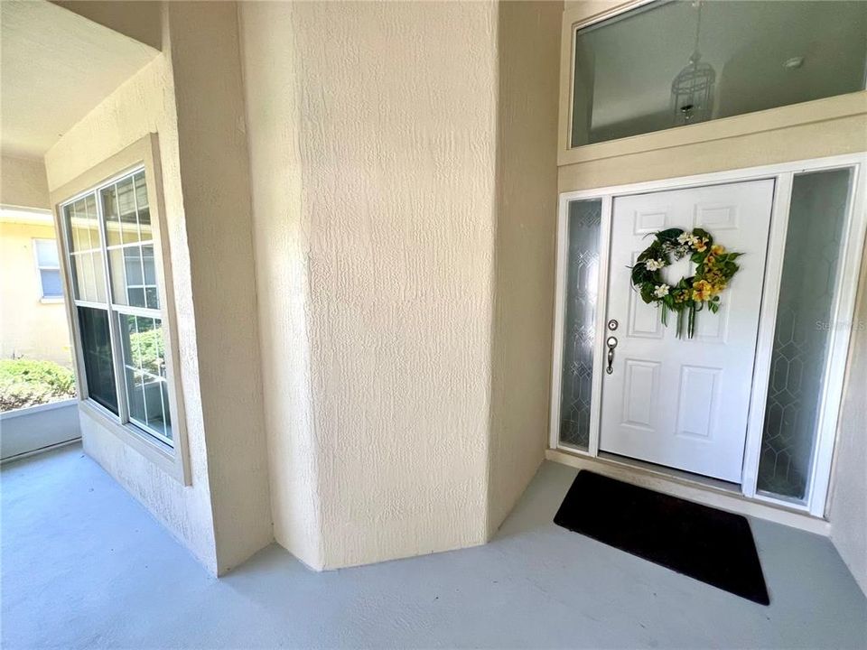 For Rent: $2,599 (3 beds, 2 baths, 1930 Square Feet)