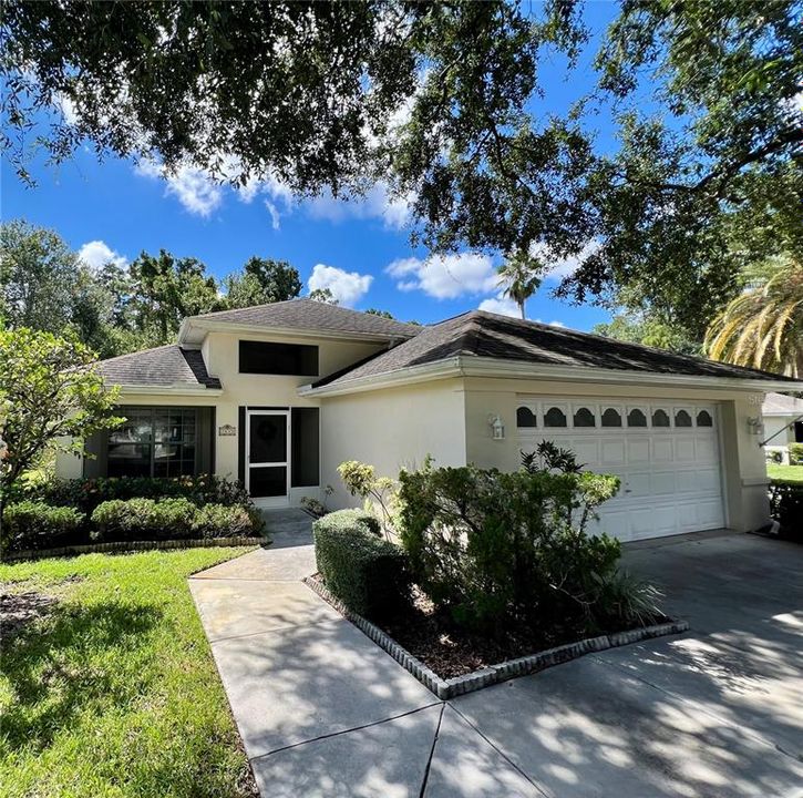 For Rent: $2,599 (3 beds, 2 baths, 1930 Square Feet)