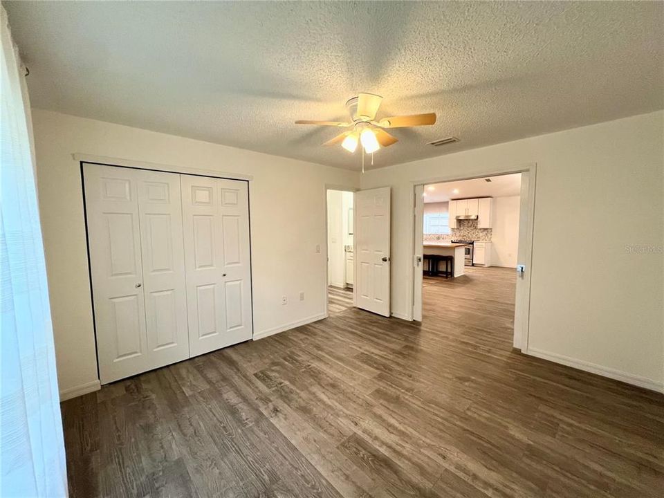 For Rent: $2,599 (3 beds, 2 baths, 1930 Square Feet)