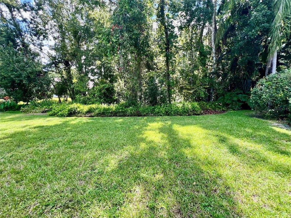 For Rent: $2,599 (3 beds, 2 baths, 1930 Square Feet)