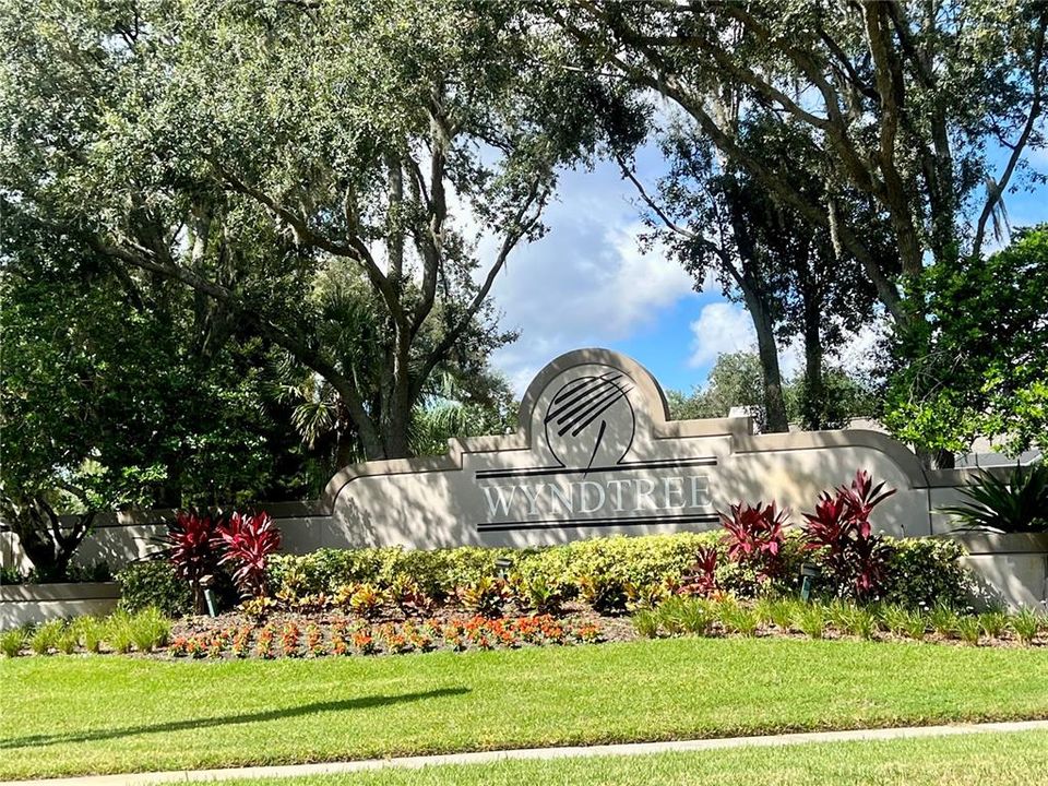 For Rent: $2,599 (3 beds, 2 baths, 1930 Square Feet)