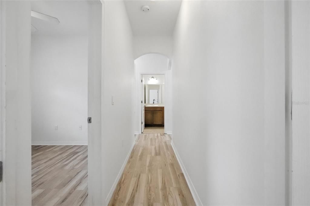 Active With Contract: $290,000 (4 beds, 2 baths, 1816 Square Feet)