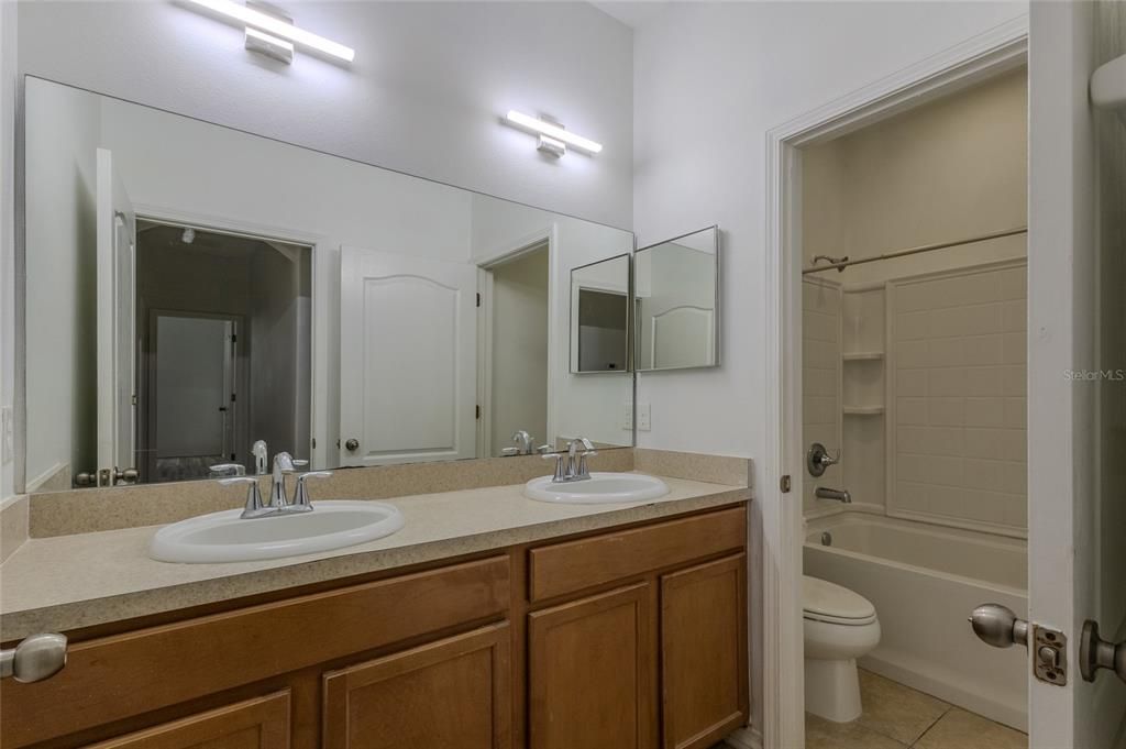 Active With Contract: $290,000 (4 beds, 2 baths, 1816 Square Feet)