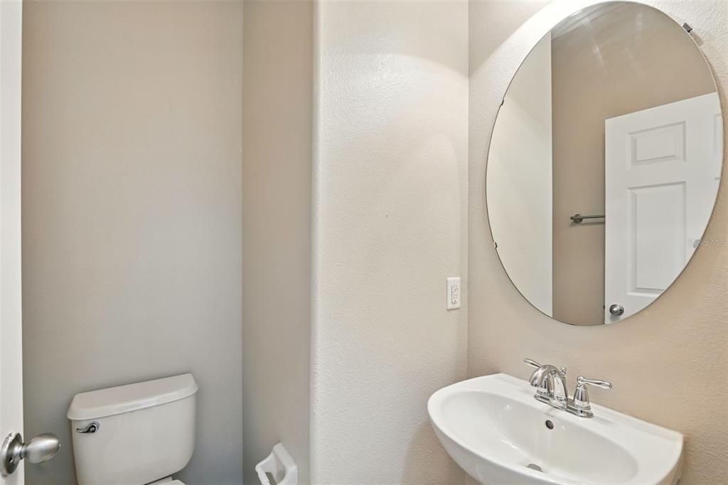 合同活跃: $287,000 (3 贝兹, 2 浴室, 1514 平方英尺)