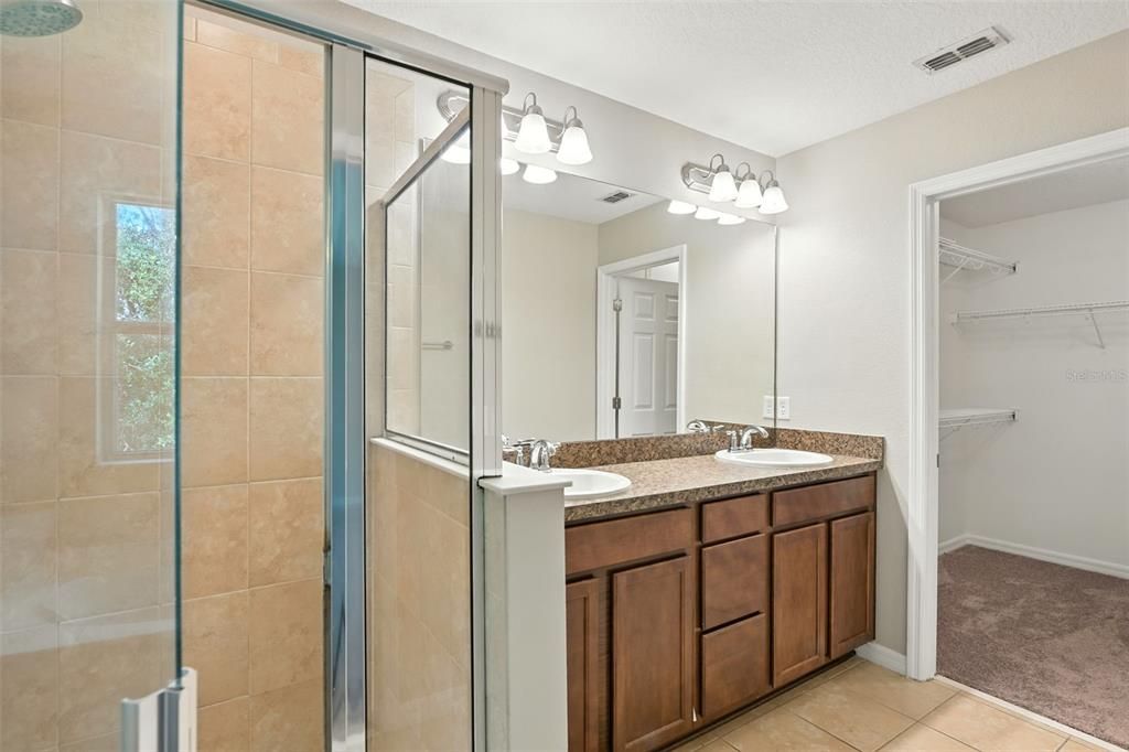 合同活跃: $287,000 (3 贝兹, 2 浴室, 1514 平方英尺)