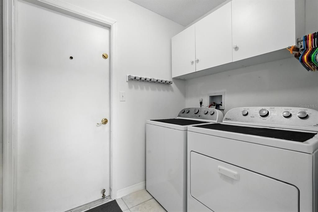 For Sale: $339,000 (3 beds, 2 baths, 1835 Square Feet)