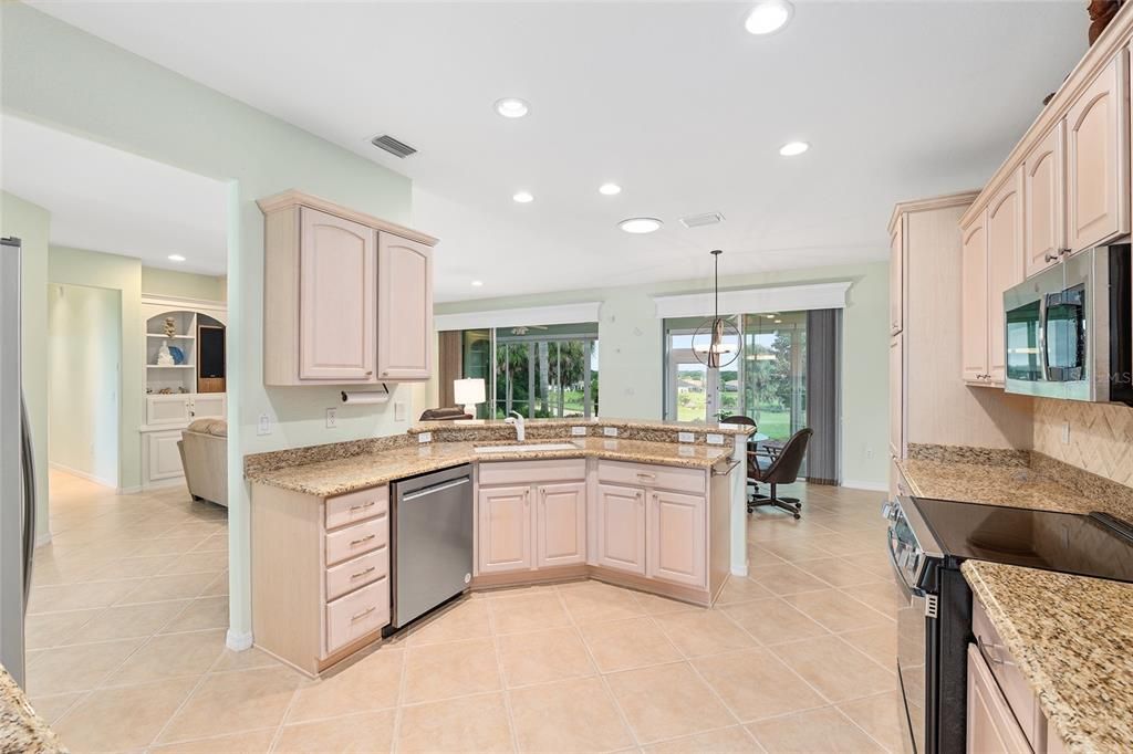 Active With Contract: $399,500 (3 beds, 2 baths, 1958 Square Feet)