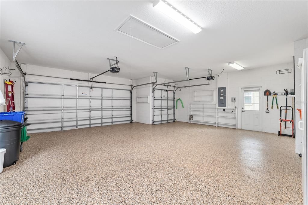 Active With Contract: $399,500 (3 beds, 2 baths, 1958 Square Feet)