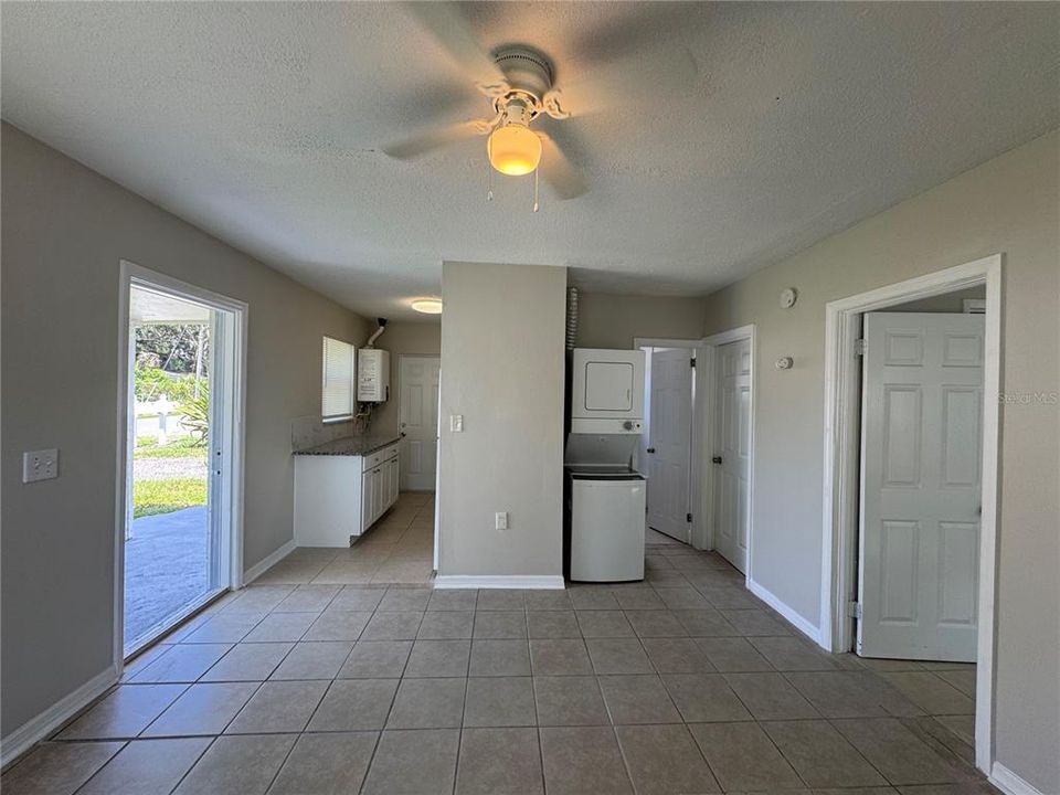 For Sale: $690,000 (12 beds, 0 baths, 2712 Square Feet)