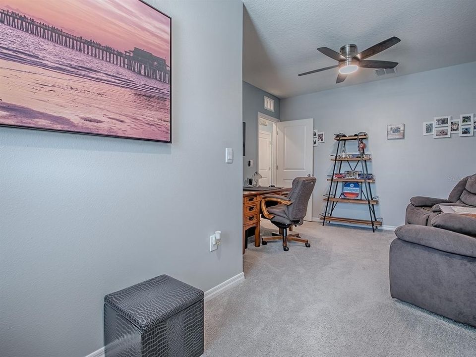 For Sale: $272,499 (3 beds, 2 baths, 1688 Square Feet)