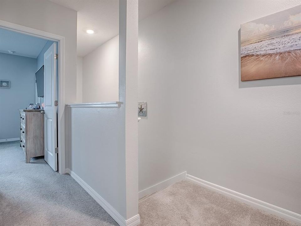 For Sale: $272,499 (3 beds, 2 baths, 1688 Square Feet)