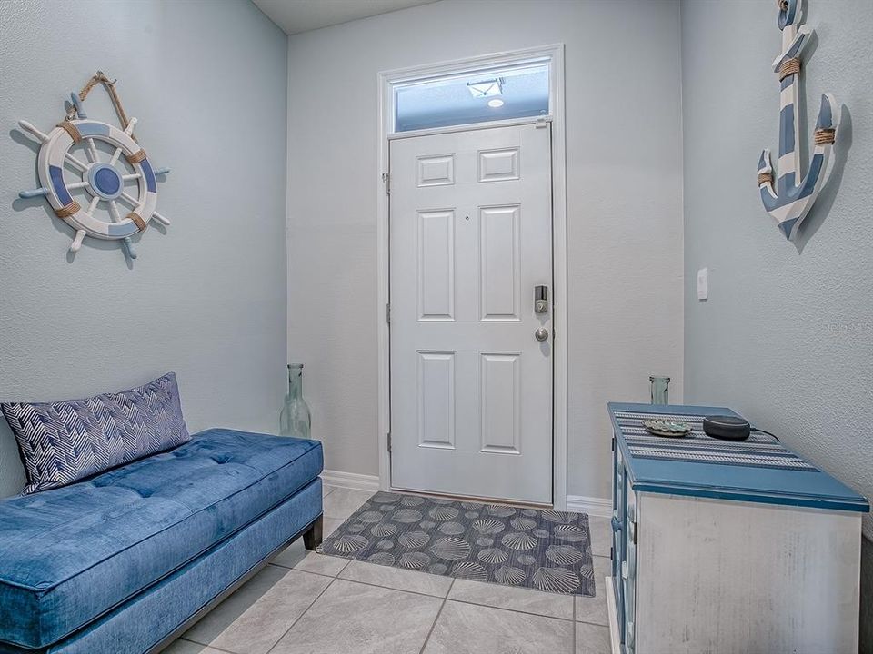 For Sale: $272,499 (3 beds, 2 baths, 1688 Square Feet)