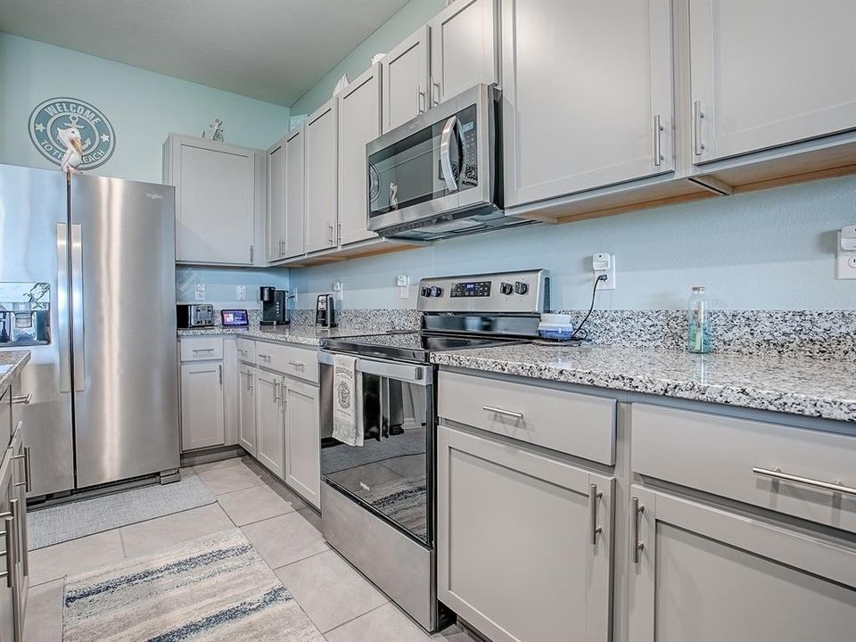 For Sale: $272,499 (3 beds, 2 baths, 1688 Square Feet)