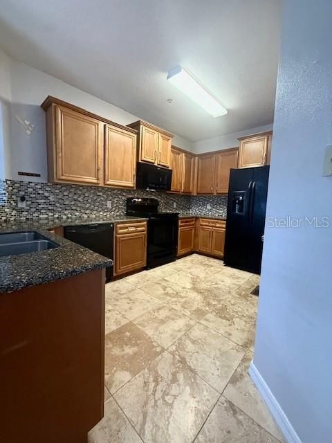For Sale: $249,900 (3 beds, 3 baths, 1273 Square Feet)