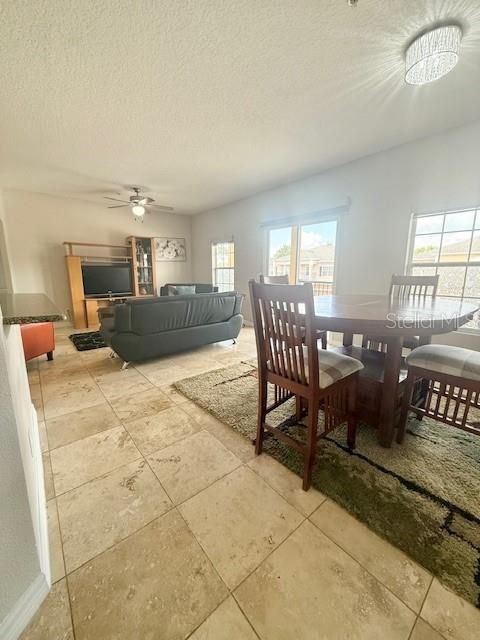 For Sale: $249,900 (3 beds, 3 baths, 1273 Square Feet)