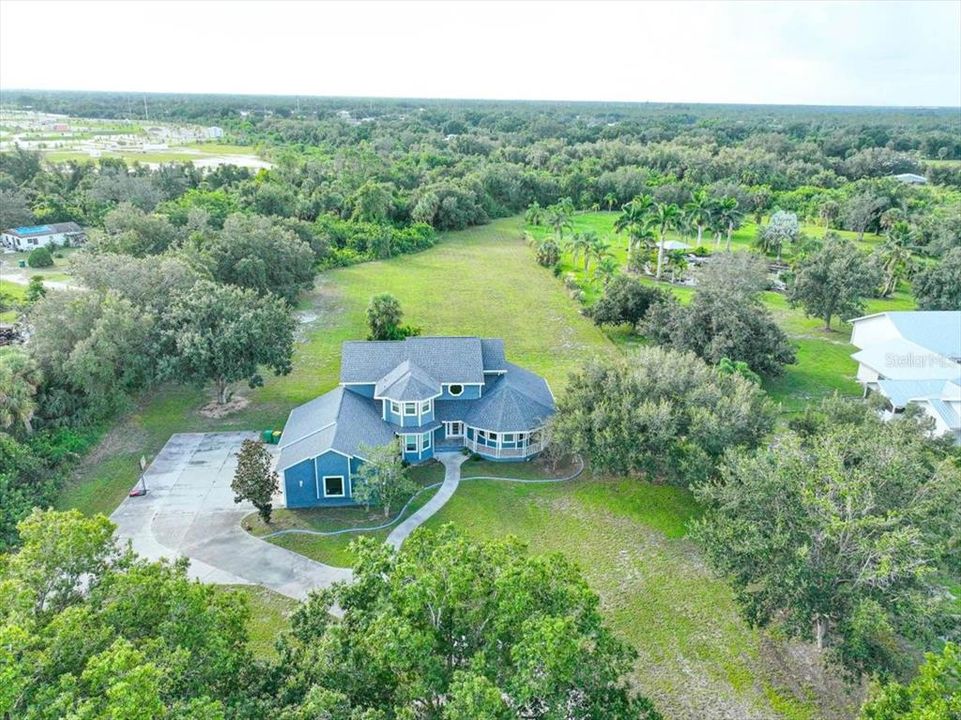 En Venta: $698,900 (3 camas, 2 baños, 3179 Pies cuadrados)