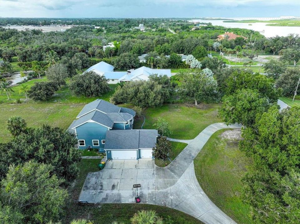 En Venta: $698,900 (3 camas, 2 baños, 3179 Pies cuadrados)