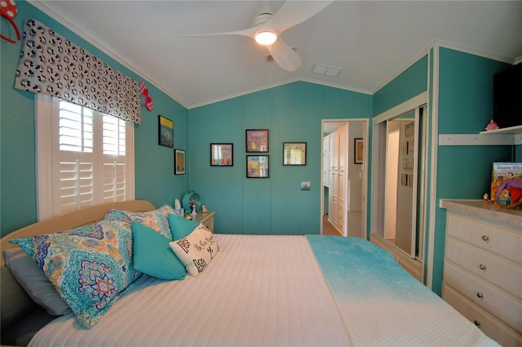 En Venta: $225,000 (2 camas, 2 baños, 1040 Pies cuadrados)