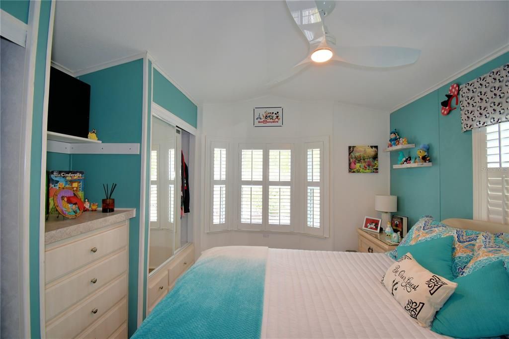 En Venta: $225,000 (2 camas, 2 baños, 1040 Pies cuadrados)