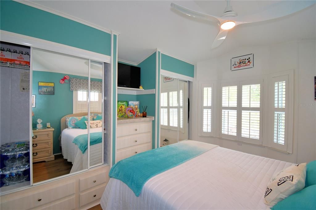 En Venta: $225,000 (2 camas, 2 baños, 1040 Pies cuadrados)