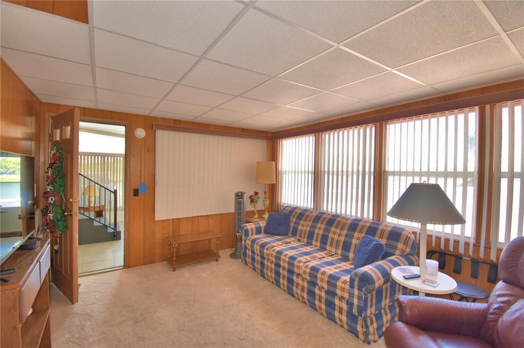 На продажу: $99,000 (1 спален, 1 ванн, 756 Квадратных фут)