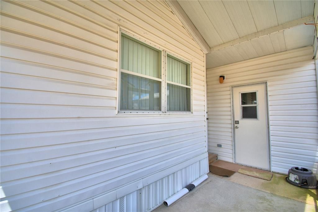 На продажу: $99,000 (1 спален, 1 ванн, 756 Квадратных фут)