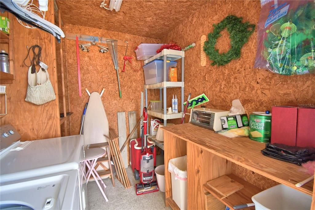 На продажу: $99,000 (1 спален, 1 ванн, 756 Квадратных фут)