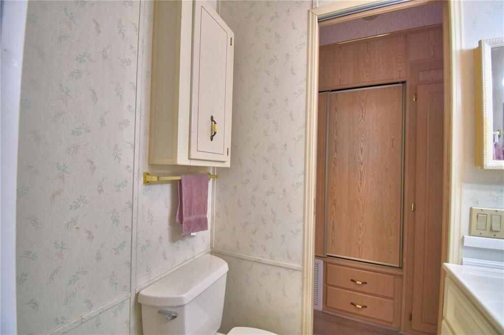 На продажу: $99,000 (1 спален, 1 ванн, 756 Квадратных фут)