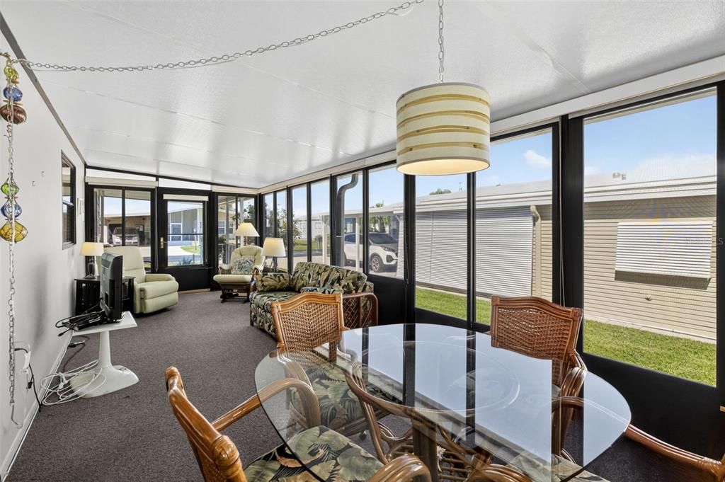 合同活跃: $159,900 (2 贝兹, 2 浴室, 1480 平方英尺)