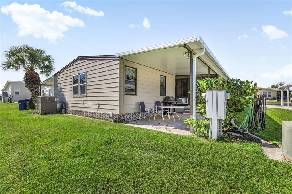 合同活跃: $159,900 (2 贝兹, 2 浴室, 1480 平方英尺)