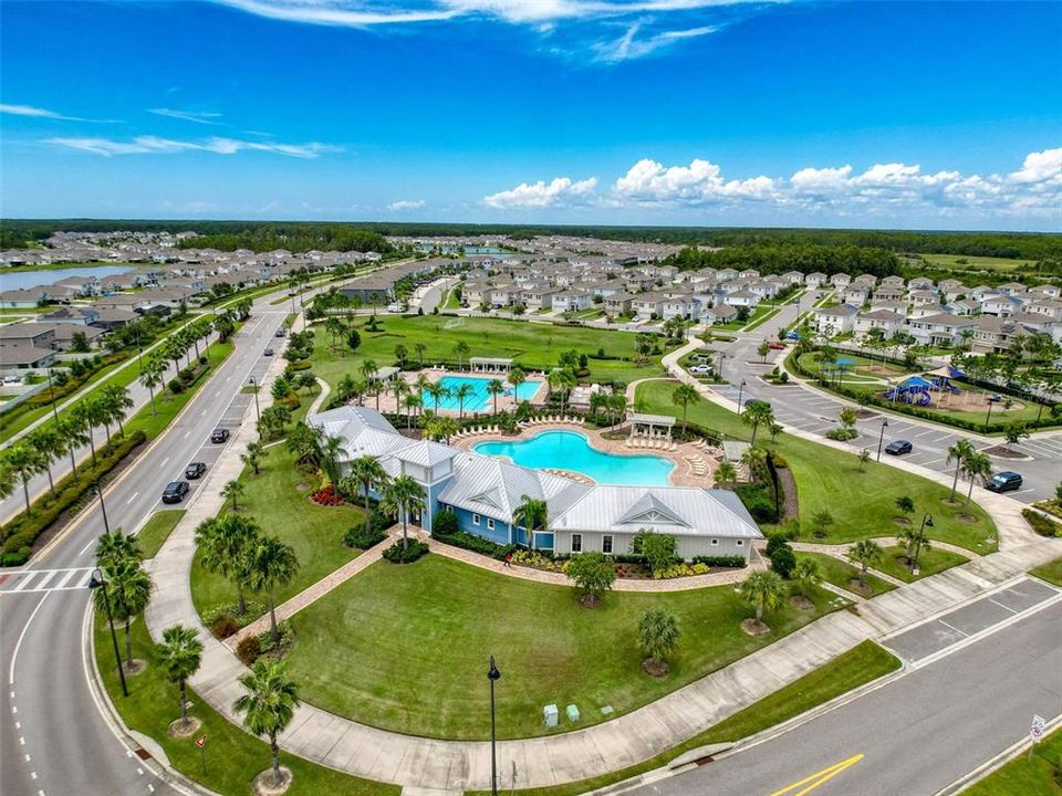 Под контрактом: $339,900 (3 спален, 2 ванн, 1673 Квадратных фут)