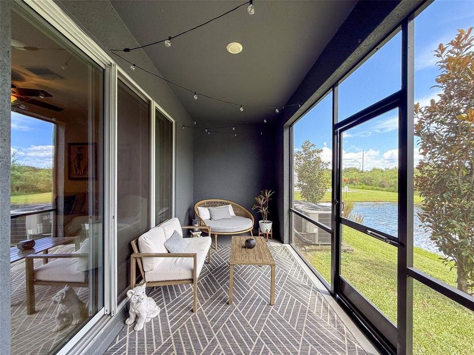 Под контрактом: $339,900 (3 спален, 2 ванн, 1673 Квадратных фут)