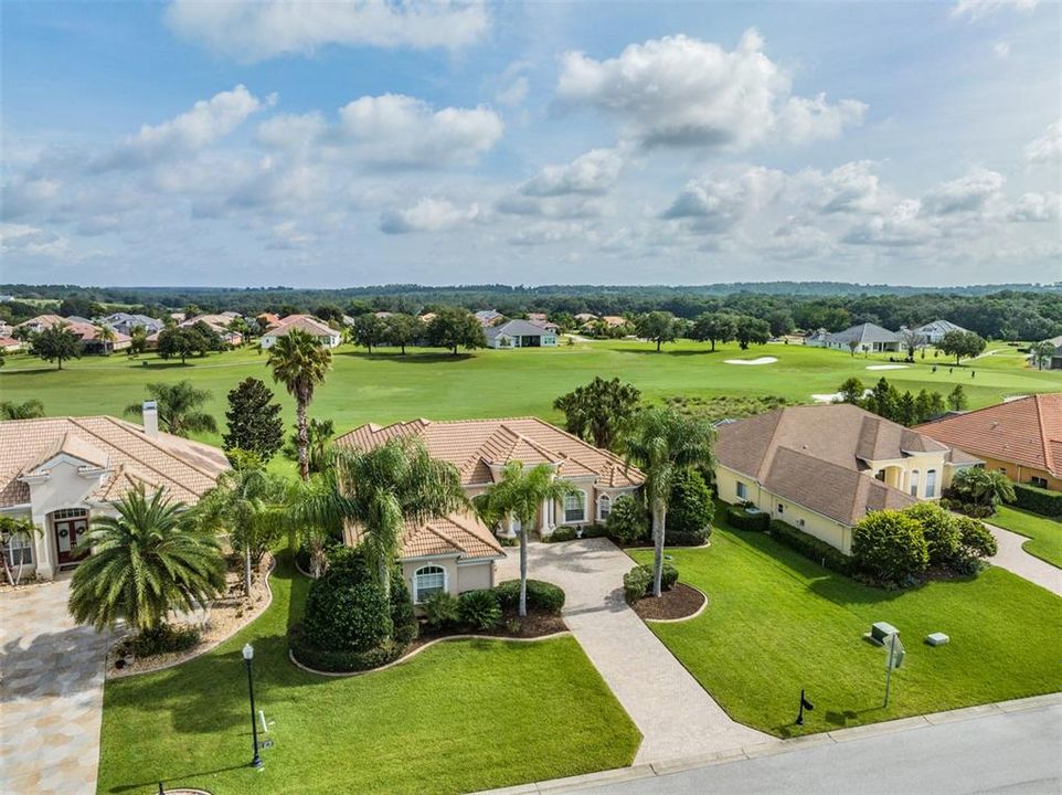 For Sale: $675,000 (4 beds, 3 baths, 2931 Square Feet)