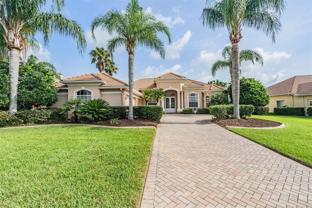 For Sale: $675,000 (4 beds, 3 baths, 2931 Square Feet)