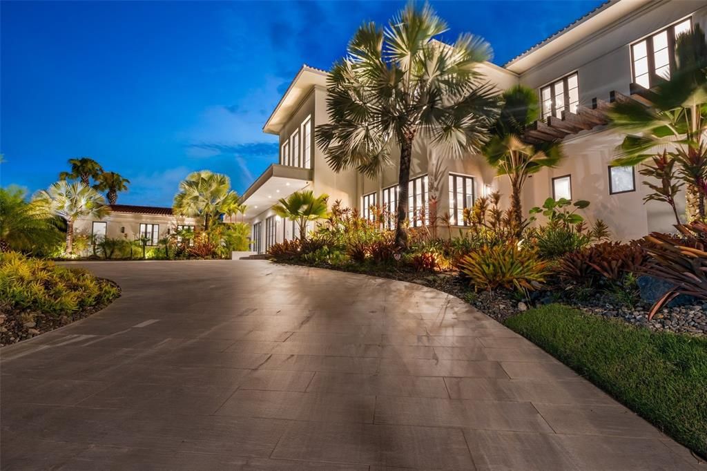 待售: $25,900,000 (8 贝兹, 8 浴室, 10158 平方英尺)