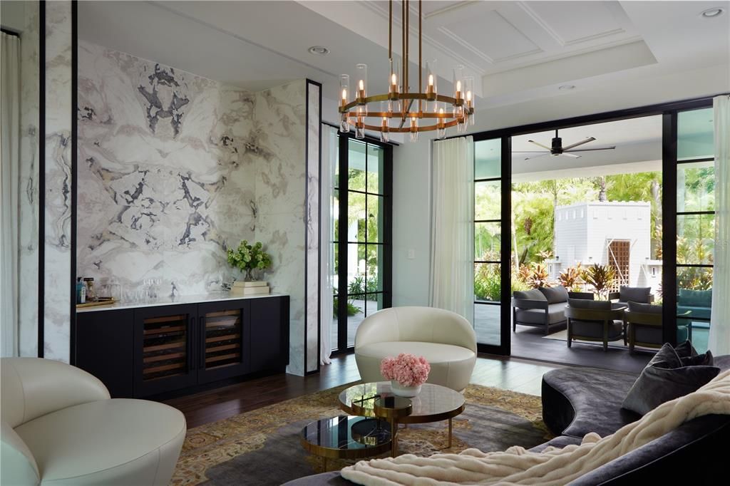 待售: $25,900,000 (8 贝兹, 8 浴室, 10158 平方英尺)