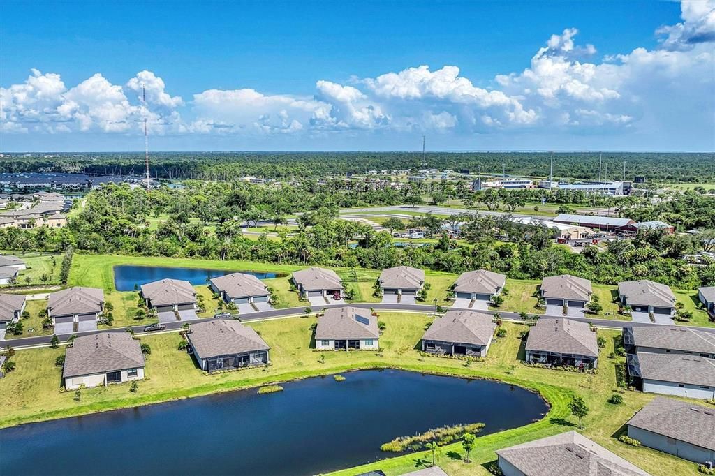 出租: $5,550 (2 贝兹, 2 浴室, 1581 平方英尺)