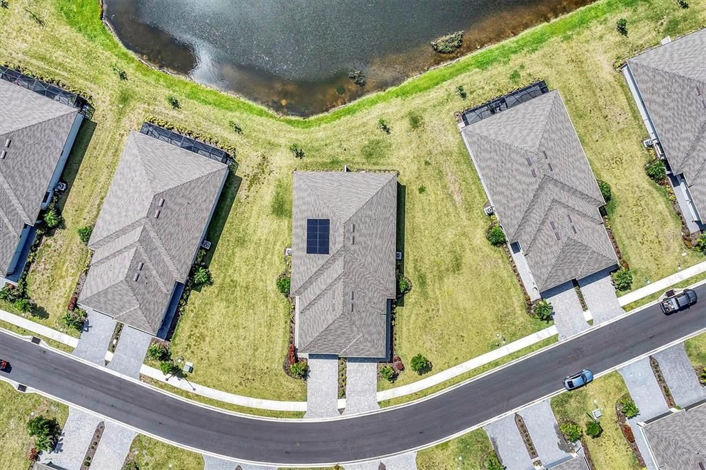 出租: $5,550 (2 贝兹, 2 浴室, 1581 平方英尺)