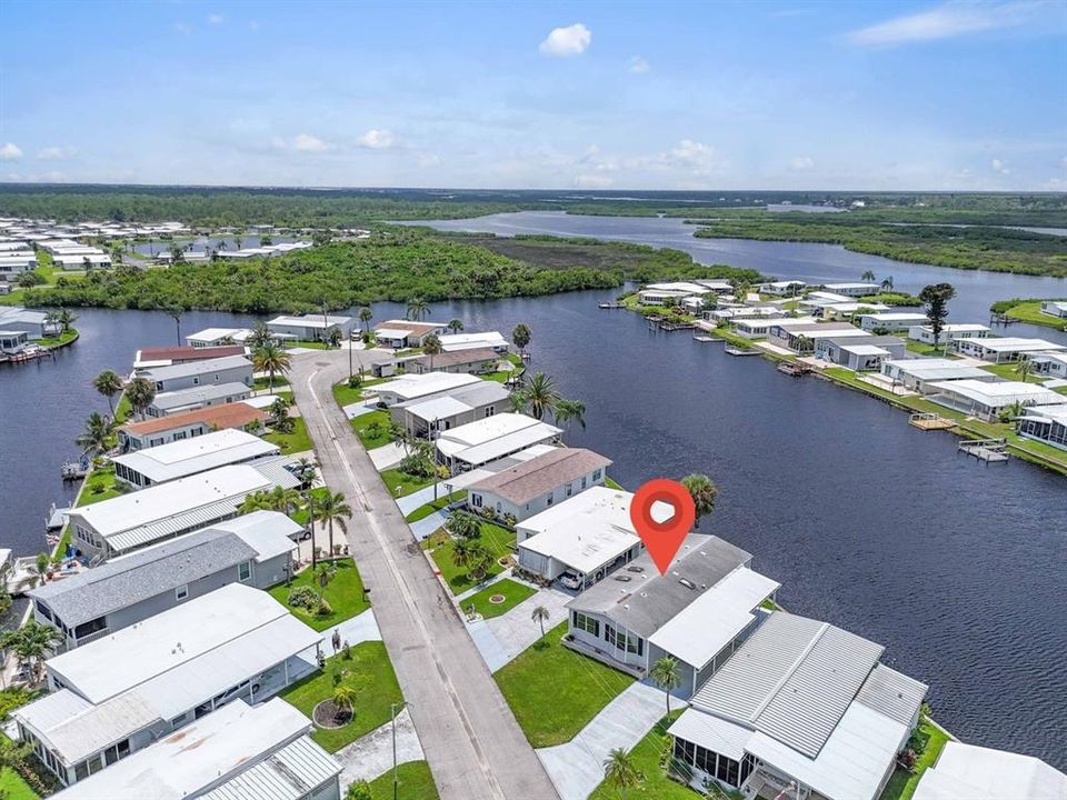 Active With Contract: $199,900 (3 beds, 2 baths, 1341 Square Feet)