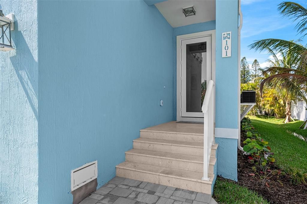 For Sale: $1,499,999 (3 beds, 4 baths, 2729 Square Feet)