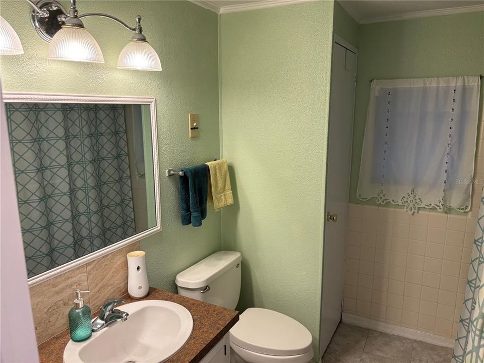 For Sale: $130,000 (2 beds, 2 baths, 1584 Square Feet)