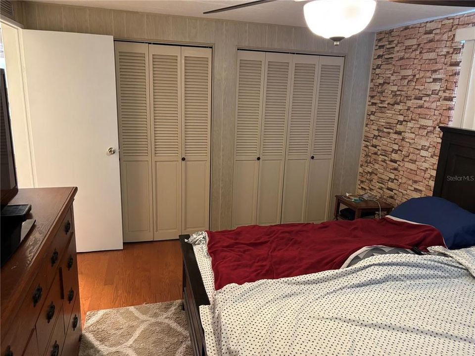 For Sale: $130,000 (2 beds, 2 baths, 1584 Square Feet)