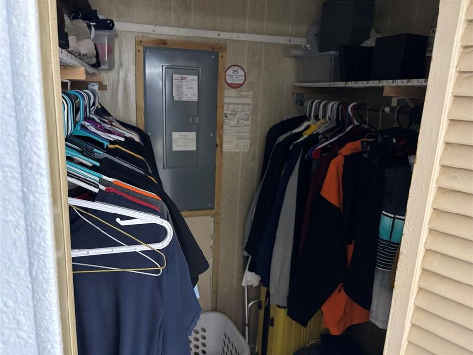 For Sale: $130,000 (2 beds, 2 baths, 1584 Square Feet)