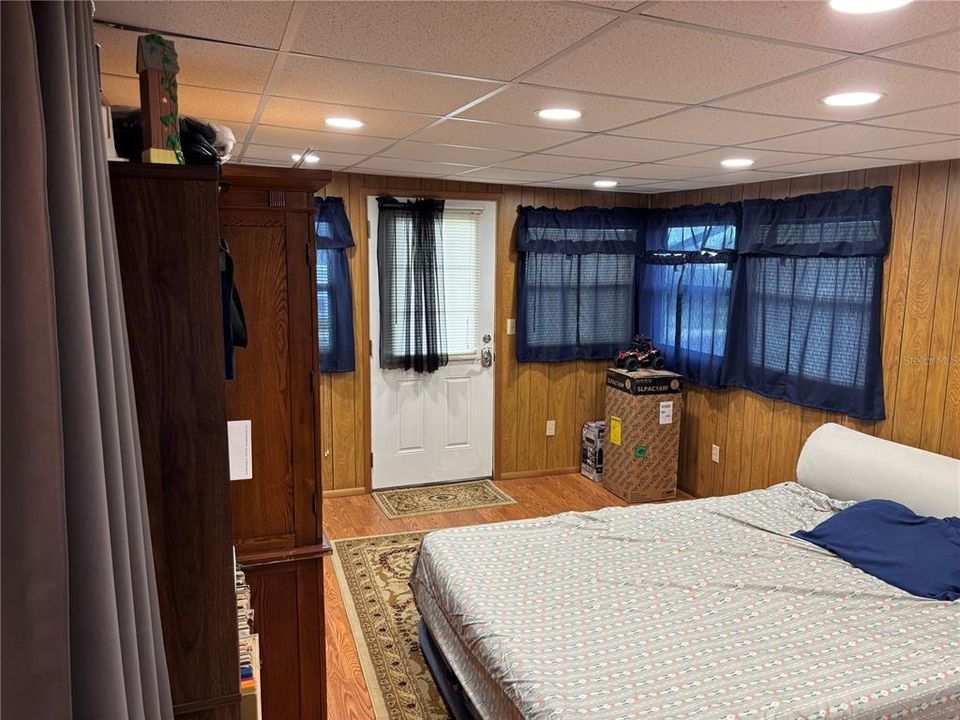 For Sale: $130,000 (2 beds, 2 baths, 1584 Square Feet)