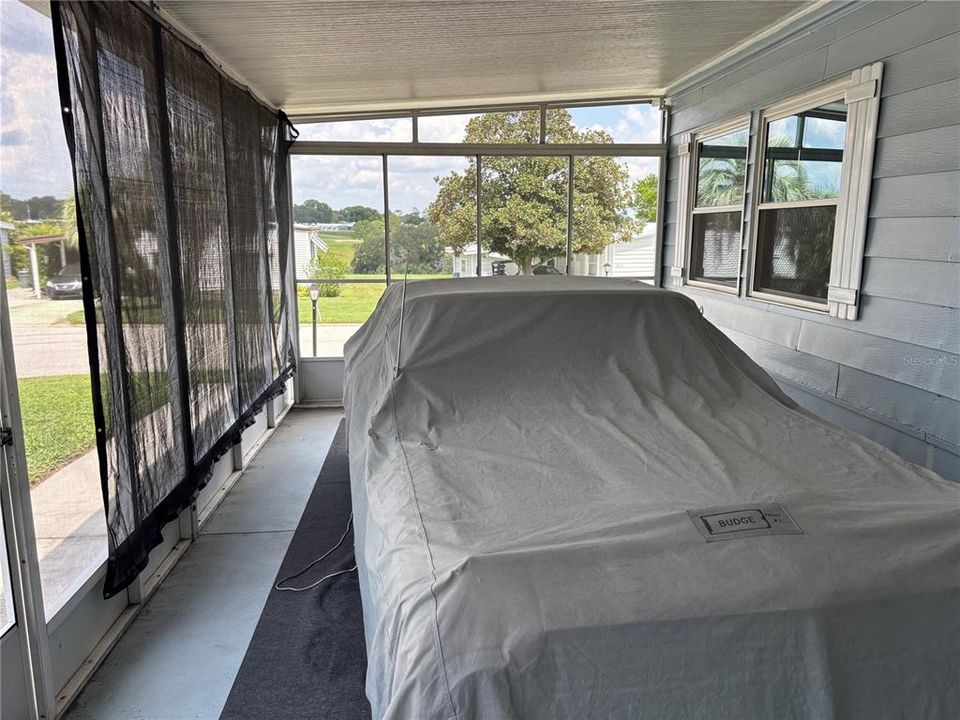 For Sale: $130,000 (2 beds, 2 baths, 1584 Square Feet)