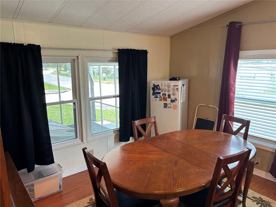 For Sale: $130,000 (2 beds, 2 baths, 1584 Square Feet)