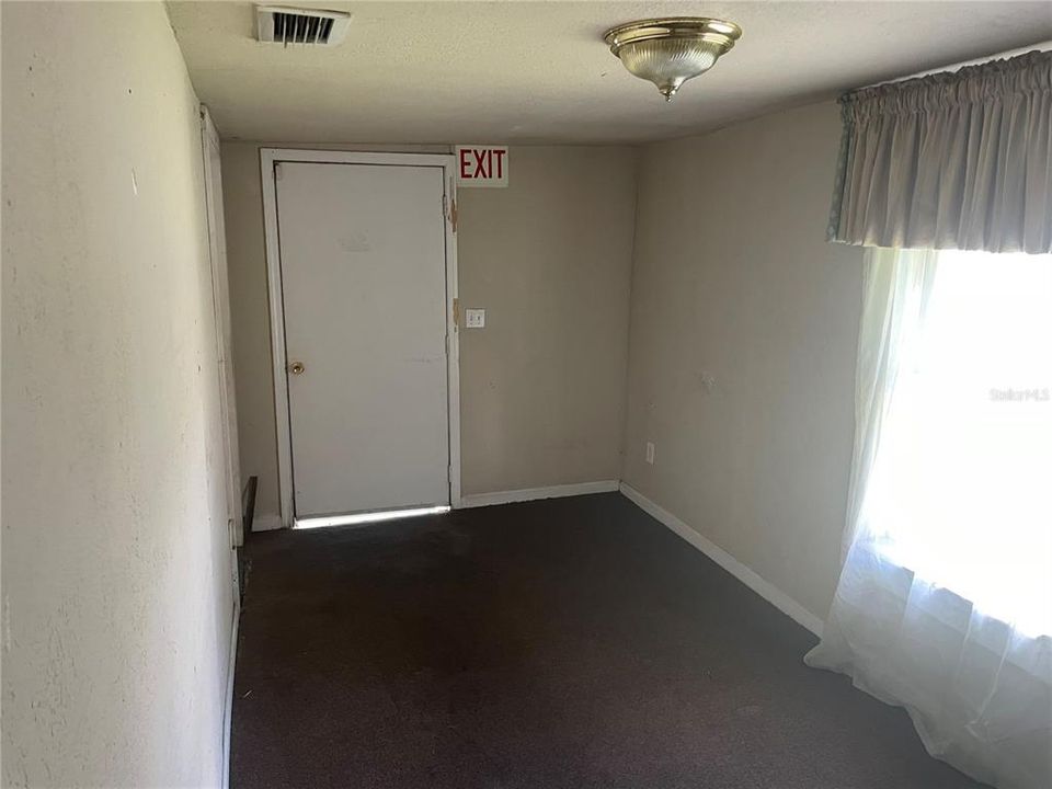 En Venta: $189,900 (3 camas, 2 baños, 1534 Pies cuadrados)